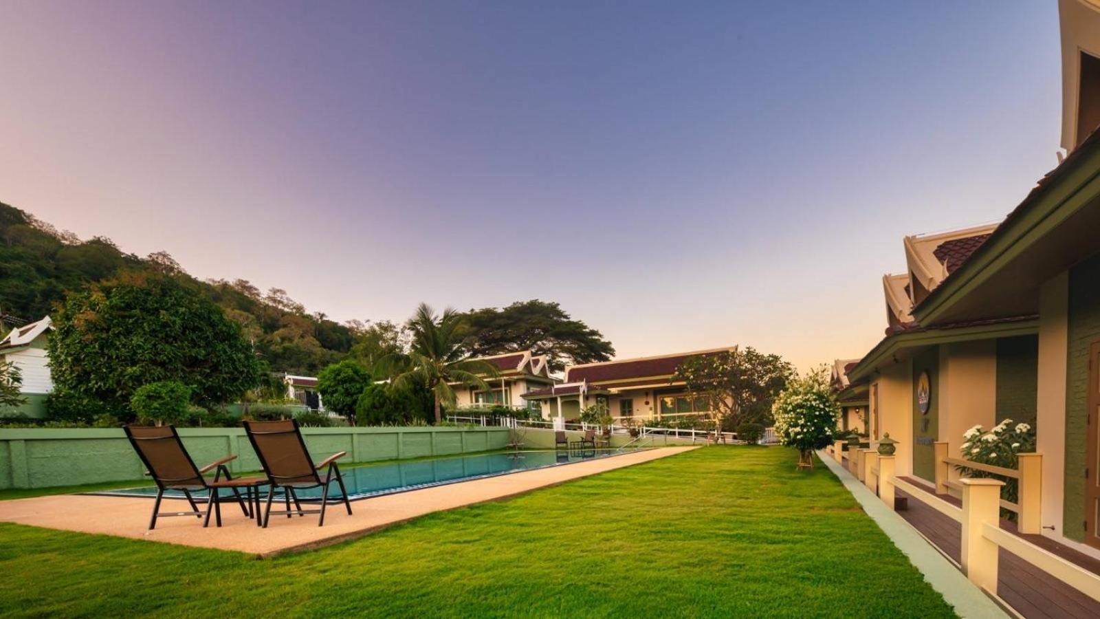 Thirty Degrees In February, Khao Tao, Hua Hin Vila Exterior foto